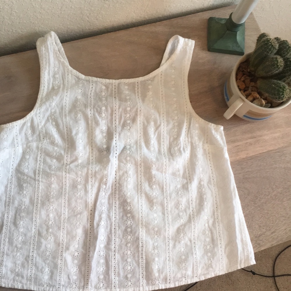 Brandy Melville White Eyelet Top